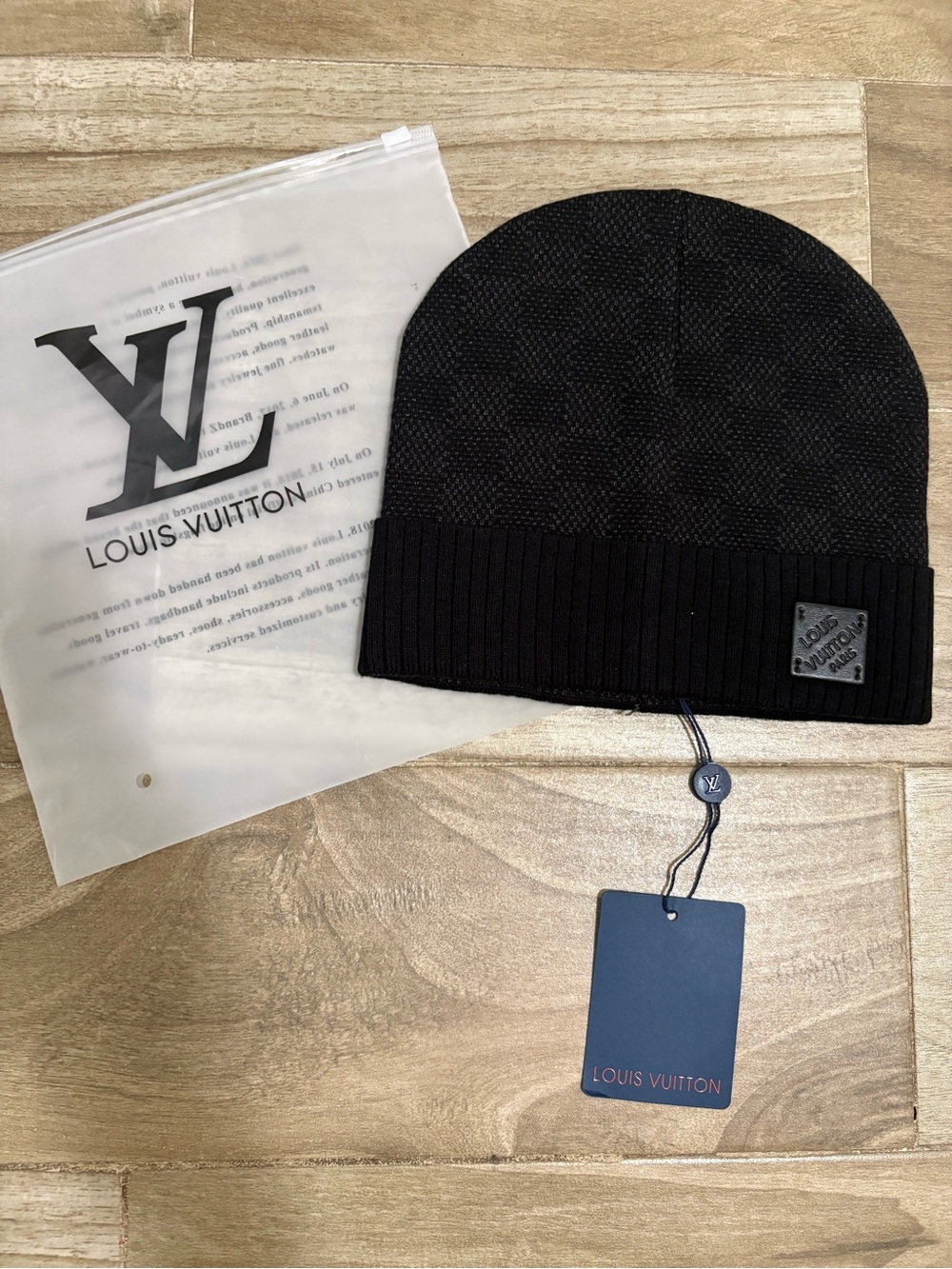Louis Vuitton Black Knit Men’s Beanie with Logo Patch